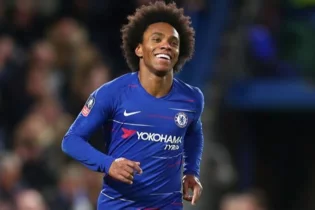 Виллианға көз тіккендер көп