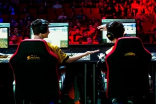 Қазақ киберспортшылары Еуроға қатысты