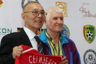 12 МАМЫР – ТИМУР СЕГІЗБАЕВТЫҢ ТУҒАН КҮНІ