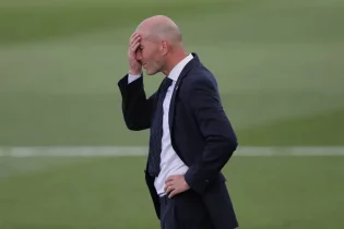 Зинедин Зидан: Мессидің осында қалғаны дұрыс