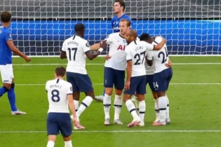 Мауриньо Анчелоттиді жеңді