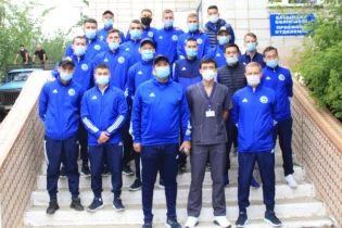 Көкшетаулықтар коронавирусқа қарсы көмек көрсетті