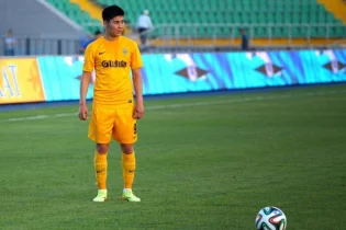 Исламхан «Қайраттың» базасына келді