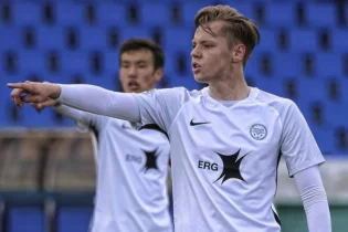 20 жасар қазақстандық футболшы шетелдік клубқа аусыуға жақын 