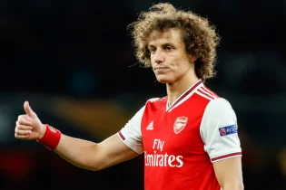 Давид Луиз АПЛ-дың антирекордын орнатты