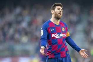 Моратти: «Мессидің әкесі «Интер» кеңсесінің жанынан үй сатып алды»