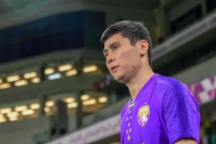 Исламхан «Аль-Айнмен» келісімшартқа отырады