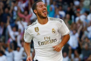 Эден Азар футбол тарихындағы ең сүйікті голдарын атады