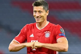 Румменигге: «ФИФА «Алтын допты» табыстау мәселесімен айналысып жатыр»