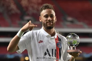 Неймар Чемпиондар Лигасында рекорд орнатты