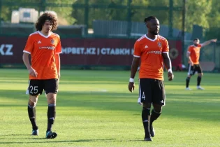 «Шахтер» матч соңында жеңісті жұлып әкетті