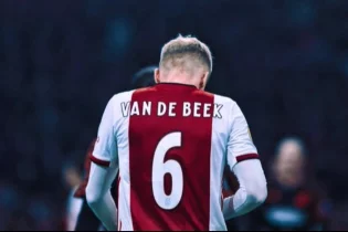 Ван де Бек жақын күндері «Манчестер Юнайтедке» ауысады