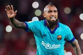 Видаль «Барселонамен» келісімшартын бұзды