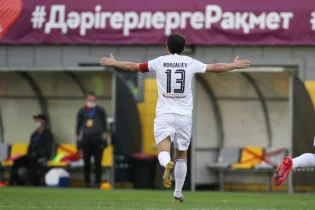 Азат Нұрғалиев - Премьер-лигада ең көп матч өткізген 5-ші ойыншы