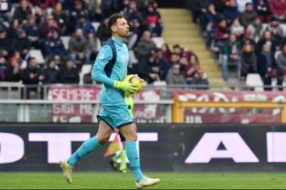 Этрит Бериша: «Қазақстан қарсы шабуылға келгенде өте қауіпті»