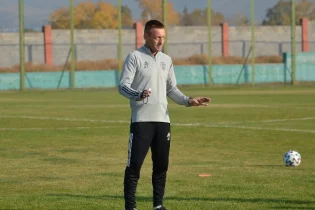 Андрей Тихонов команда құрамына өзгеріс енгізді