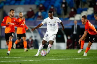 Винисиус Жуниор Чемпиондар Лигасының рекордын орнатты