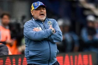 Диего Марадона ауруханаға түсті