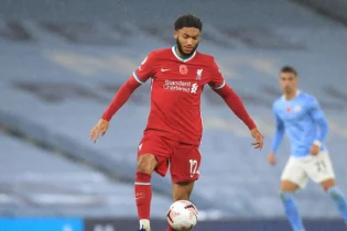 «Ливерпуль» трансферлік терезеден тыс уақытта қорғаушы сатып алмақшы