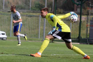 «Шахтердің» армениялық қақпашысы командадан кетті