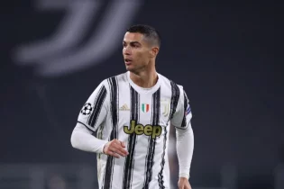 Роналду Мессидің Чемпиондар лигасындағы рекордын бұзды