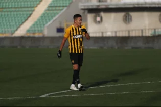 «Қайраттың» экс-қорғаушысы бірқатар ҚПЛ клубтарының назарына ілікті