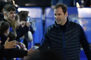 Петр Чех футбол ережесіне өзгеріс енгізуді ұсынды