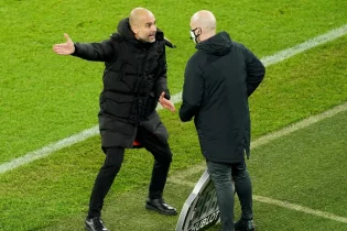 Хосеп Гвардиола кешегі матчта төреші шешіміне қарсы шықты