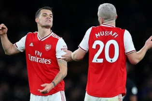 «Арсенал» ойыншылары Микель Артетаның кесірінен екі топқа бөлініп кетті