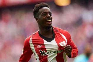 Иньяки Уильямс Альфредо ди Стефаноны басып озды