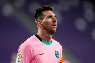 Лионель Месси ең үздік бапкерлердің есімін атады