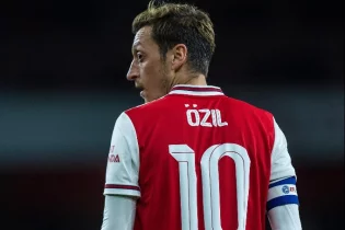 Месут Озил MLS клубымен келіссөздер жүргізуде