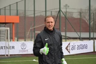 Ресей құрамасының бұрынғы қақпашысы мансабын Премьер-лигада жалғастыра бермек