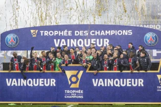 ПСЖ қатарынан сегізінші рет Франция Суперкубогін ұтты