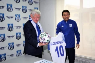 Сапарбаев «Тараз» футбол клубына сырттан легионер тасымауды тапсырды