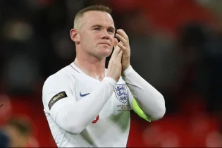 Уэйн Руни футболшы мансабын аяқтап, бас бапкер болды