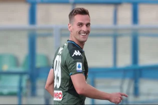 Аркадиуш Милик мансабын Францияда жалғастырады