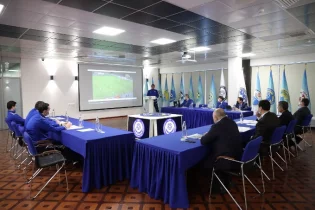 ҚФФ президенті Қазақстан құрамасының бапкерлерімен кездесу өткізді