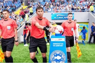 ҚПЛ-да төреші болу оңай емес