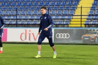 «Каспий» Қазақстан құрамасының жартылай қорғаушысын қатарға қоспақ