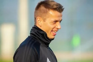 «Қайсар» Иван Графпен қош айтысты