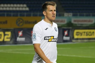 «Ақтөбе» украиналық шабуылшыға көз тікті