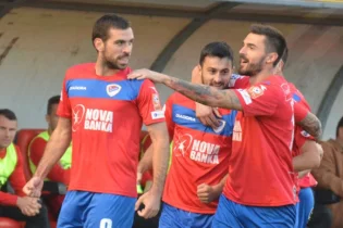 «Қызыл-Жар» сапында босниялық шабуылшы жаттығуда