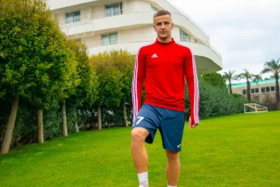 «Қайсар» сапында Беларусь құрамасының қорғаушысы қаралымнан өтуде