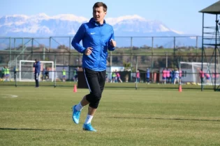 Ресейлік клубта доп тепкен қазақстандық шабуылшы «Оқжетпес» клубында жаттығып жүр