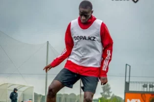 «Қайсар» сапында «Лион» клубының түлегі жаттығып жүр