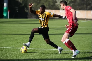 «Қайрат» ресейлік клубқа есе жіберді