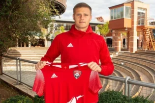 «Қайсар» Литва құрамасының шабуылшысымен келісім-шартқа отырды