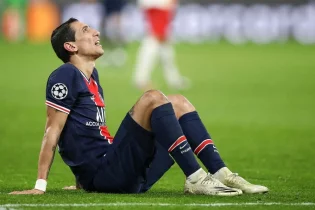 ПСЖ футболшыларының үйі тоналды