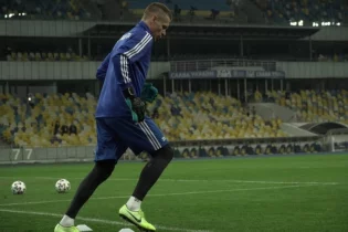 Александр Мокин Қазақстан құрамасындағы мансабын аяқтады